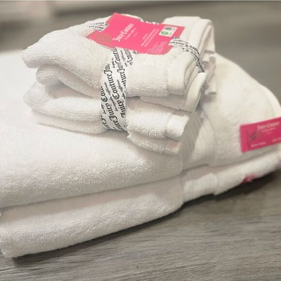 Juicy Couture Home Plush Oversized Bath Towel Set- White - Picture 5 of 5